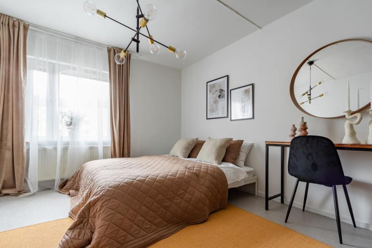 Cheap Stay On Hip Soedermalm - Construction Work Стокгольм Экстерьер фото